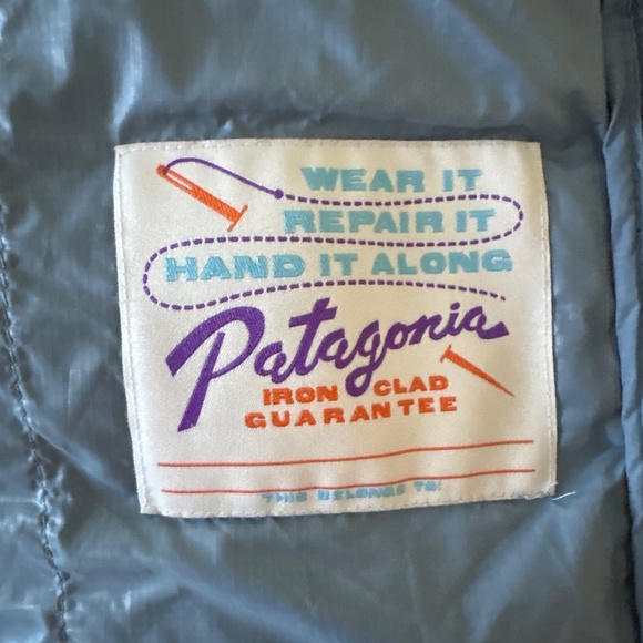 Patagonia Quilted Vest - Picture 8 of 10